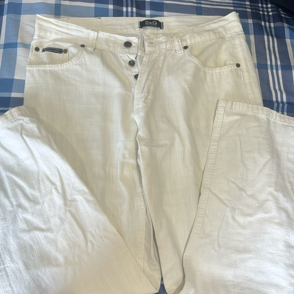 Authentic D&G men pants size 32 white.